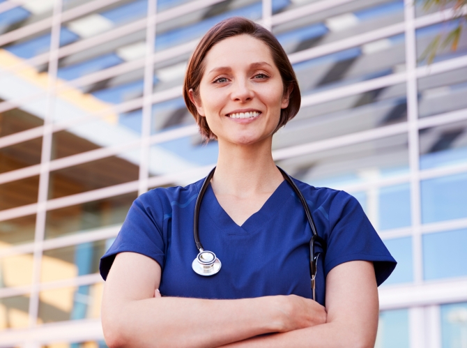 Dr. Amanda Becker
