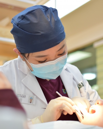 Dentistas e Odontologistas